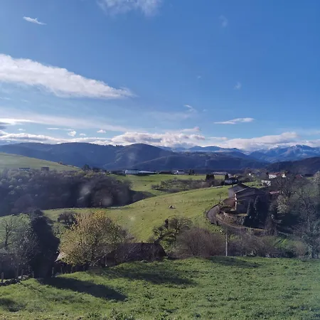 Rural Semellones Aceptamos Mascotas *