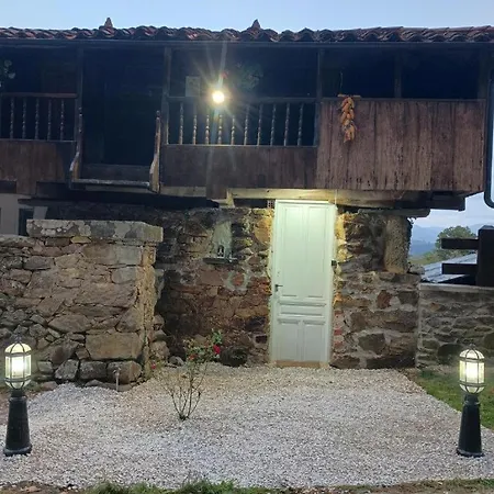 Rural Semellones Aceptamos Mascotas La Llama